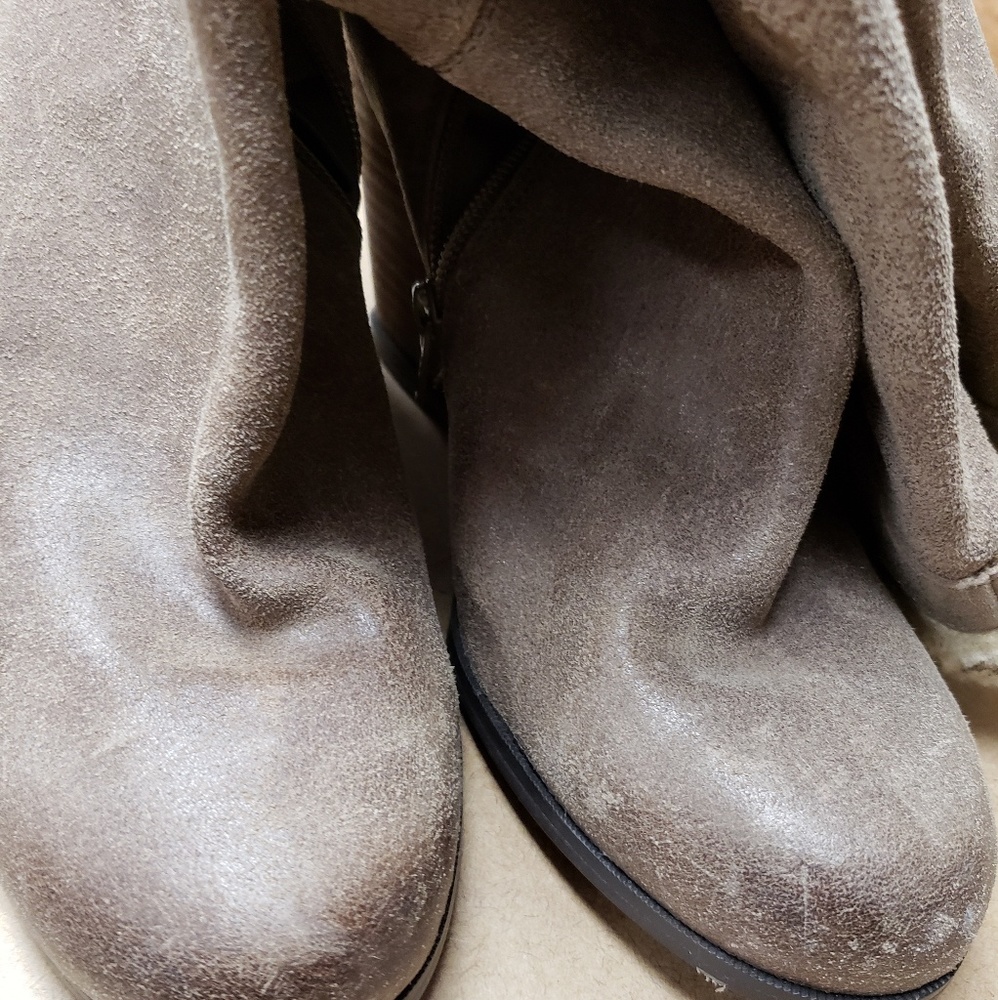 Fergie Boots size 11